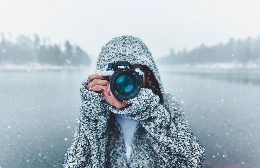 Traveler in Canada taking a picture